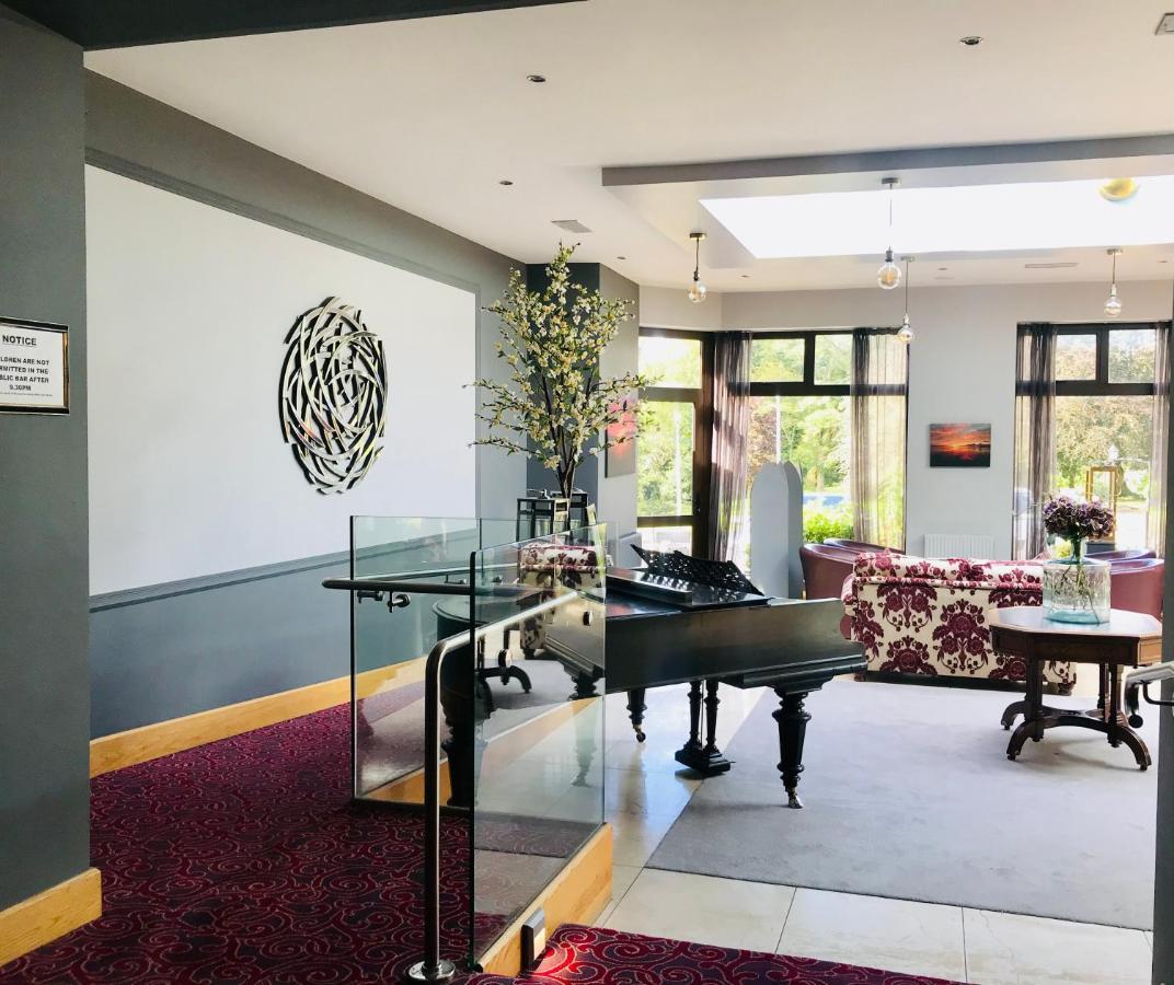 Twin Trees Hotel & Leisure Club Ballina  Buitenkant foto