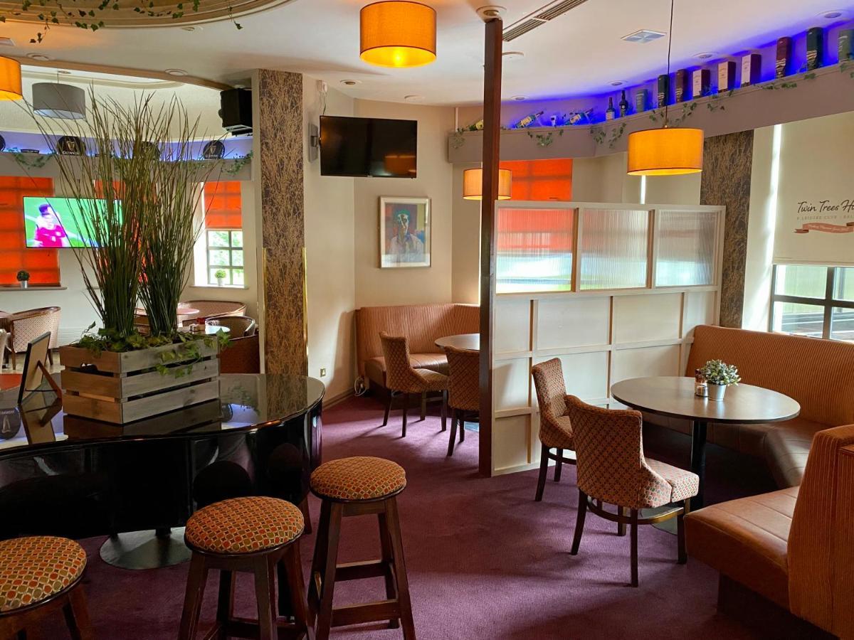 Twin Trees Hotel & Leisure Club Ballina  Buitenkant foto