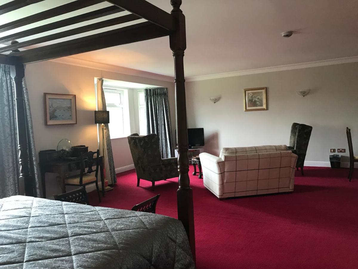 Twin Trees Hotel & Leisure Club Ballina  Buitenkant foto