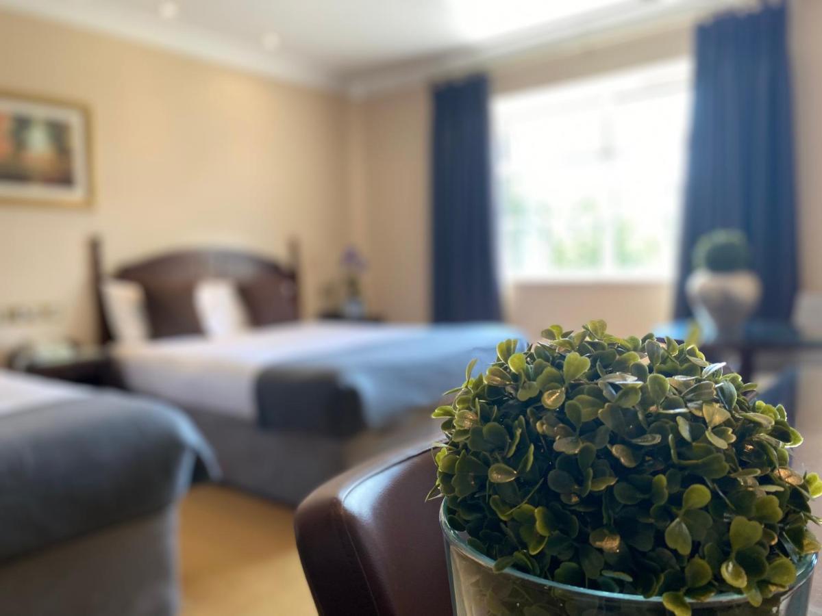 Twin Trees Hotel & Leisure Club Ballina  Buitenkant foto