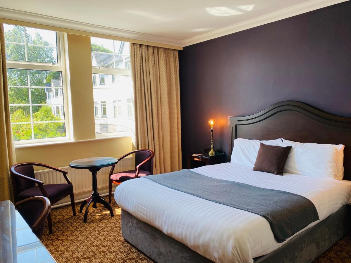Twin Trees Hotel & Leisure Club Ballina  Buitenkant foto