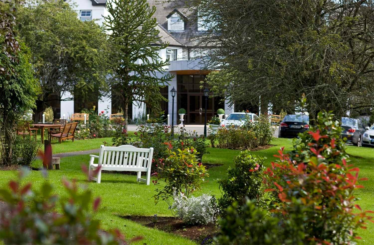 Twin Trees Hotel & Leisure Club Ballina  Buitenkant foto