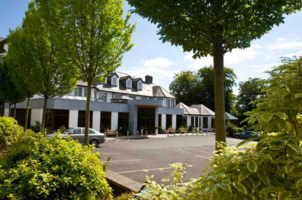 Twin Trees Hotel & Leisure Club Ballina  Buitenkant foto